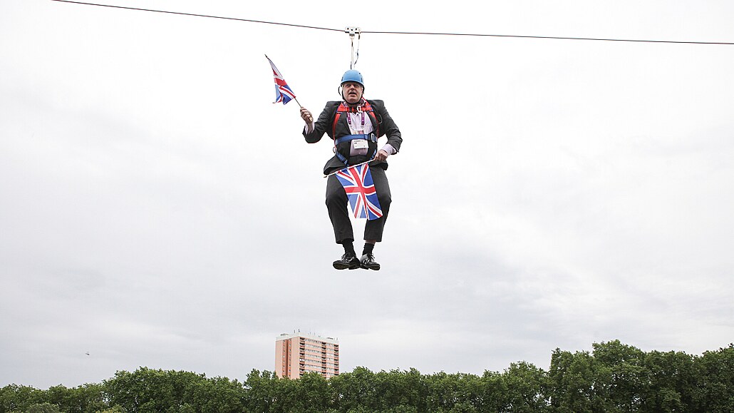 Boris Johnson coby tehdejí starosta Londýna zstal bhem olympiády v Londýn v...