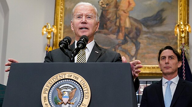 Prezident Joe Biden hovo v Blm dom o uvolnn strategickch zsob americk ropy. (19. jna 2022)