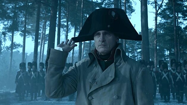 Joaquin Phoenix v traileru ke Scottov� filmu Napoleon
