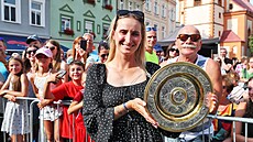 Setkání s Markétou Vondroušovou, sokolovskou rodačkou a vítězkou Wimbledonu, na...