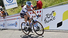 Sprinter Fabio Jakobsen trpí hned od zaátku desáté etapy Tour