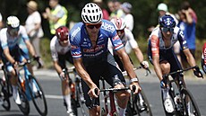 Mathieu van der Poel v úniku ve dvanácté etap Tour
