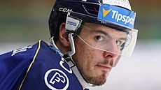 Hokejista Radek Veselý v dresu Zlína.