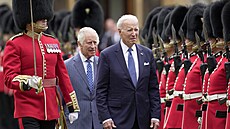 Americký prezident Joe Biden se setkal na hradě Windsor s britským panovníkem...