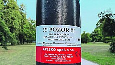 Výstraha visí u vstupu do parku na Letné. Jde o rutinu.