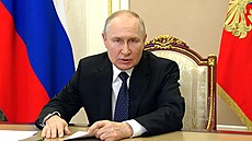 Ruský prezident Vladimir Putin komentuje útok na most spojující Rusko s Krymem....