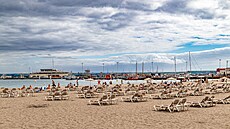 Pláž v polském městě Gdyně (12. července 2023)