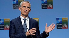 �éf Severoatlantické aliance Jens Stoltenberg na summitu NATO ve Vilniusu (10....