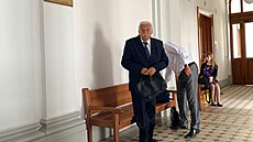 Bývalý éf plzeské poboky Zdravotní pojiovny ministerstva vnitra Josef...