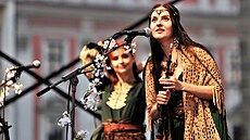 Kapela Tempus, která hraje st�edov�ký rock, poprvé vystoupila na Historickém...