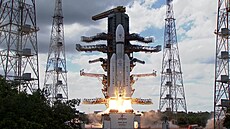 Start indiecké rakety se sondou Čandrájan-3.