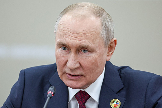 Ruský prezident Vladimir Putin se úastní rusko-afrického summitu v Petrohrad....