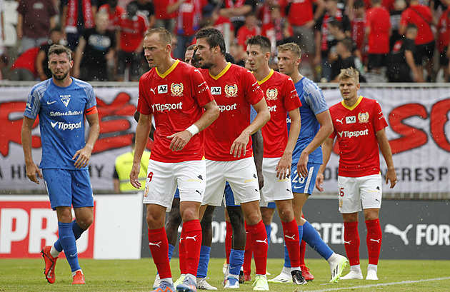 Brnu start do druhé ligy nevyšel. Doma zachraňovalo remízu z Vlašimí