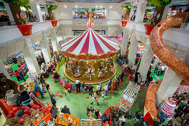Katastrofické Vánoce. Hračkářství Hamleys a zábavní dům Playground bankrotují