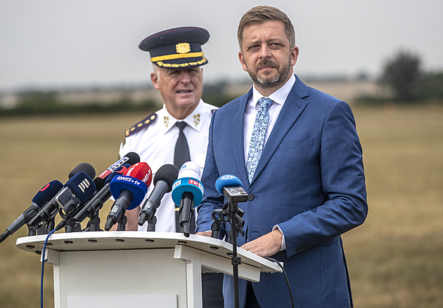 Jsou to činy jedinců, řekl o několika násilných případech ministr Rakušan. Odmítl kolektivní vinu Ukrajinců