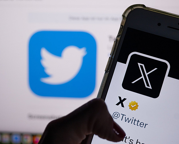 Sociální síť X měla celosvětové potíže, výpadky hlásily desetitisíce uživatelů
