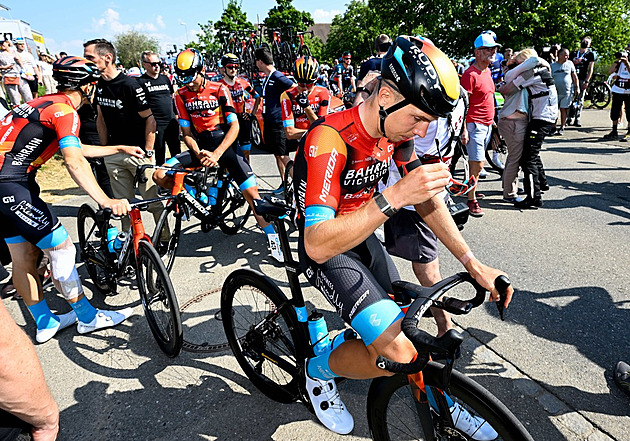 Zavinil hromadný pád, cyklista Maciejuk dostal měsíční distanc