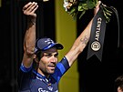 Nejvtí bojovník dvacáté etapy Tour de France, Thibaut Pinot (FDJ), zdraví...