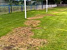 Nezn�m� vandal v B�eclavi po�kodil fotbalov� h�i�t�