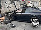 Nehoda porsche na Ho�ej��m n�b�e�� v Praze (23. �ervence 2023)