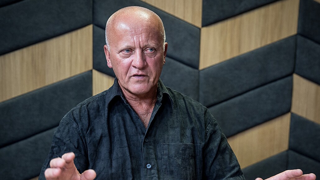 Hostem po�adu Rozst�el je Jan Hnízdil, celostní a rehabilita�ní léka�.