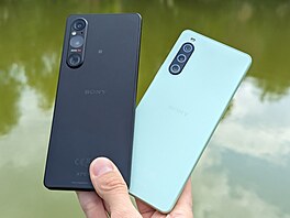 Sony Xperia 1 V a 10 V