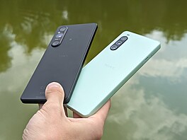 Sony Xperia 1 V a 10 V