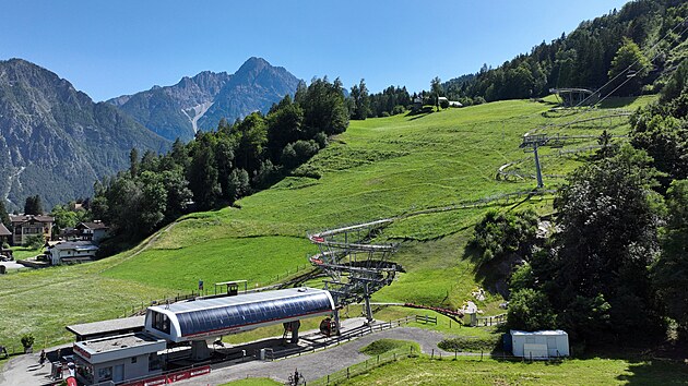 Klidnj, ovem na sportovn i rodinn aktivity bohat oblast se rozprostr kolem Lienzu, hlavnho msta vchodnho Tyrolska zasazenho do Lienzskch Dolomit. 