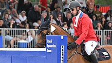 Vladimír Tretera se p�i olympijské kvalifikaci parkurových tým� v Chuchli s...