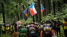 Fanou�ci vítají peloton Czech Tour ve stoupání na Pustevny