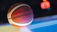 Krom fyzikálních vlastností je sklenná palubovka i pitalivá pro oko.