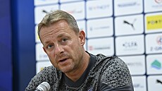 Trenér Martin Svdík na tiskové konferenci fotbalového klubu 1. FC Slovácko...