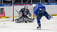 První trénink hokejist� HC �koda Plze� na led�.
