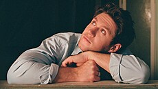 Zp�vák Niall Horan