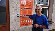 Lidé k otev�ení obchodu nepot�ebují ani chytrý mobil.