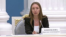 Ruská uitelka na mateské kole Kristina Kolotilovová