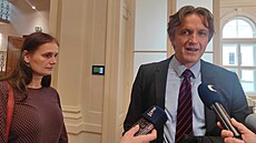 Úednice Markéta Svobodová a její obhájce Pavel Svoboda. (26. ervence 2023)