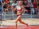 Nikoleta Jíchová vítzí v bhu na 400 metr pekáek na atletickém mistrovství...