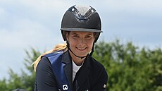 Jezdkyn� Sára Vingrálková