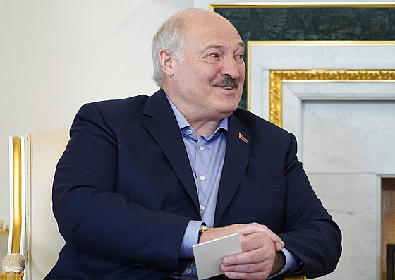 Bloruský prezident Alexandr Lukaenko se úastní setkání s ruským prezidentem...