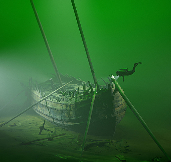 Vrak lodi Bodekull odpoívá v Baltu nedaleko védského pobeí. (3. srpna 2023)