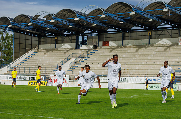 Dukla si v dohrávce zastřílela na Žižkově, Vyškov zdolal rezervu Olomouce