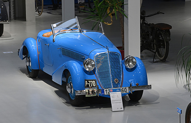Muzeum v Olomouci má roadster Vlasty Buriana. Modrá zetka s tajemnou historií