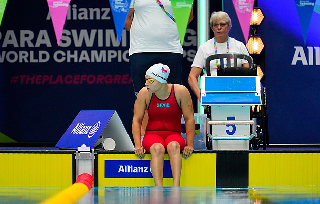 Medailový debut na MS. Handicapovaná plavkyně Koupilová vybojovala bronz