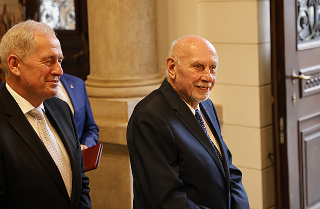 Prověrky minulosti soudců už ne, říká šéf Ústavního soudu Baxa. „Je zázrak, že justice reformy i omyly přežila“