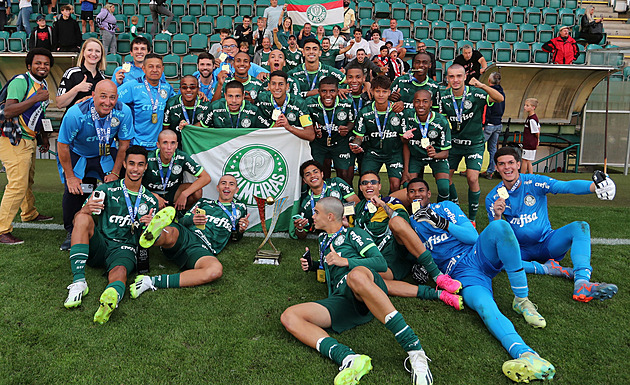 Prestižní turnaj dorostenců opět pro Palmeiras, ve finále Brazilci zdolali Slavii