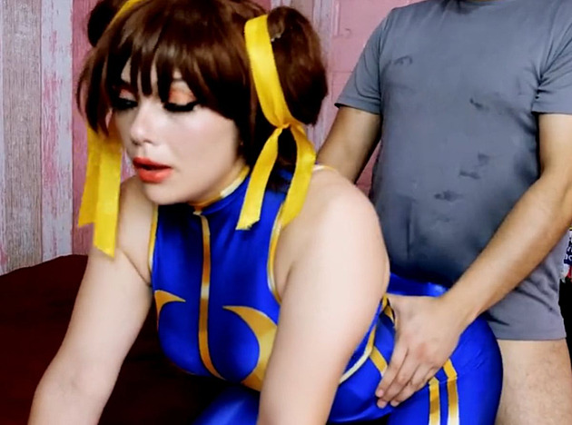 Pořadatelé turnaje ve Street Fighteru zapomněli vypnout hanbatou modifikaci