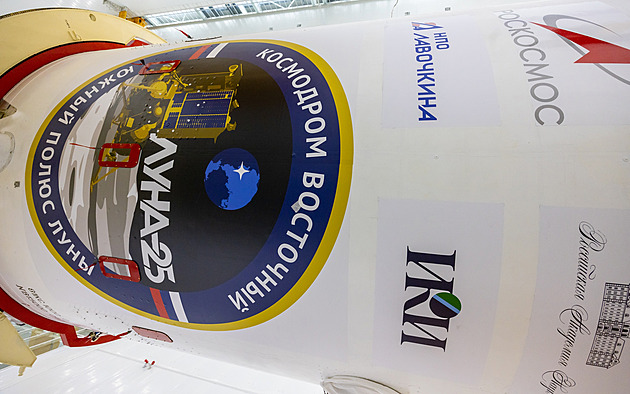 Když vy, tak my taky. Na stavbu jaderné elektrárny na Měsíci si troufají i Rusové