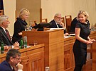 Kateina Ronovská se obhajuje na schzi Senátu. (2. srpna 2023)