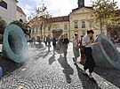 Na Dominiknskm nmst v Brn odhalili ti rzn velk bronzov kuely...